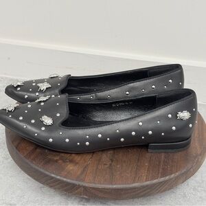 handmade black leather flats from the luxury brand WITTCHEN